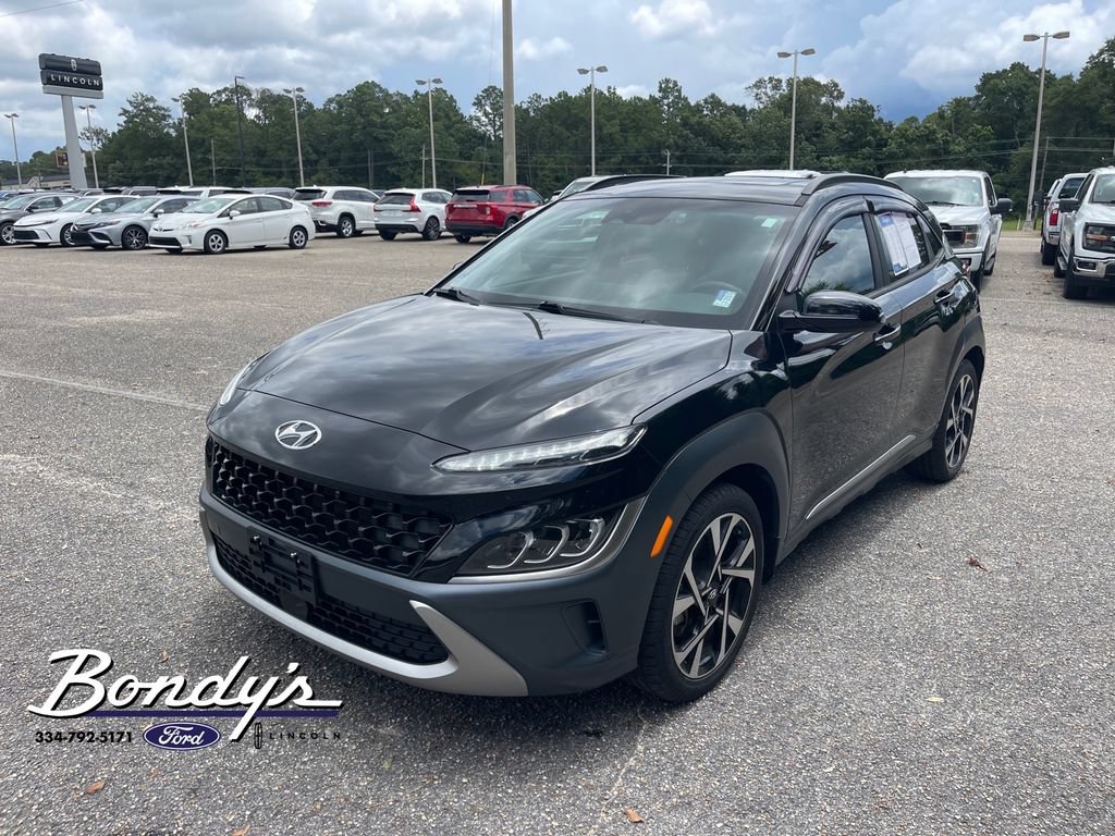 Used 2023 Hyundai Kona Limited FWD image 3