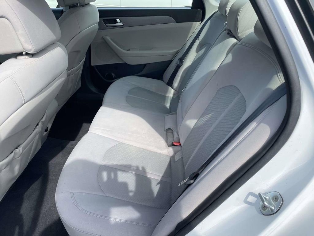 Used 2016 Hyundai Sonata SE image 21