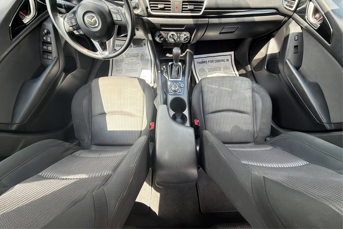 Used 2016 MAZDA MAZDA3 i Sport w/ Preferred Equipment Package FWD image 14