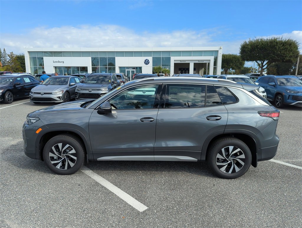 New 2026 Volkswagen Tiguan S image 9