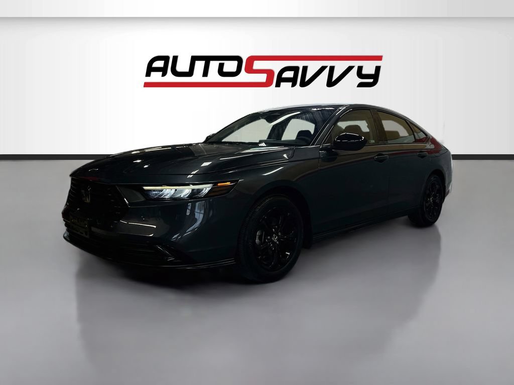 Used 2025 Honda Accord SE image 3