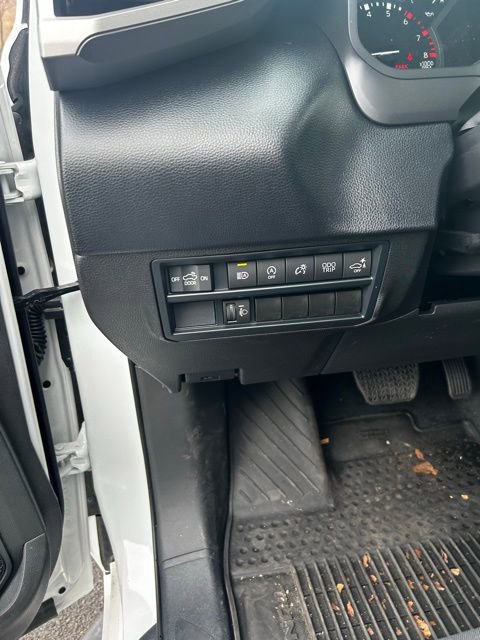 Used 2025 Toyota Tundra SR5 w/ SR5 Convenience Package image 12