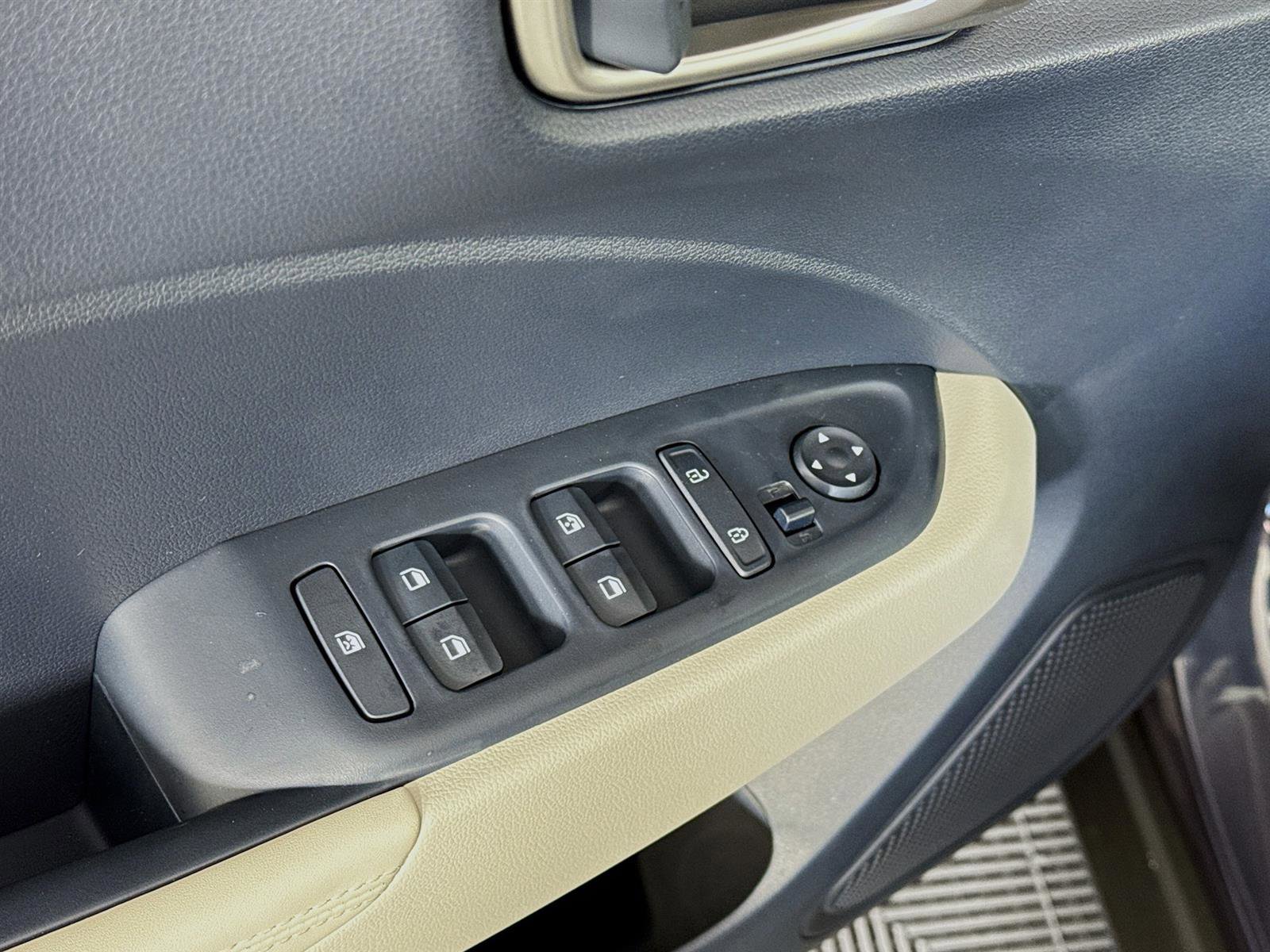 New 2025 Hyundai Venue Limited image 19