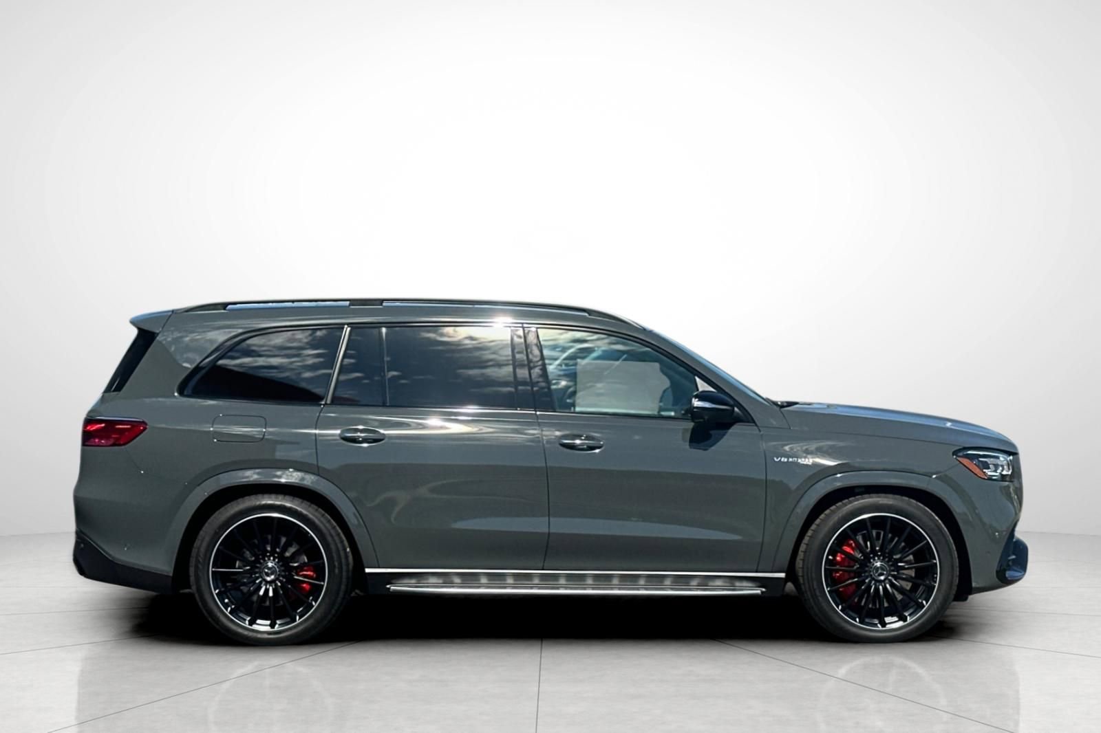 New 2026 Mercedes-Benz GLS 63 AMG 4MATIC image 30