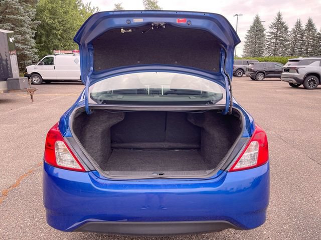 Used 2017 Nissan Versa SV FWD image 22
