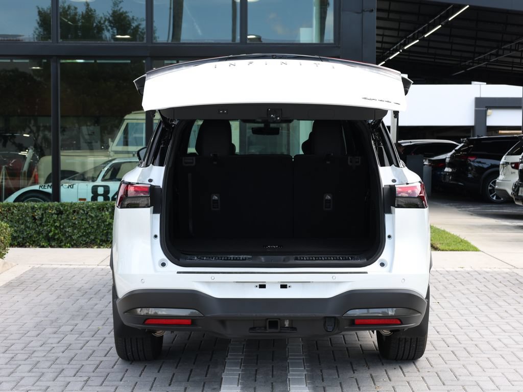 Used 2026 INFINITI QX60 Autograph w/ Dark Cargo Package AWD/4WD image 7