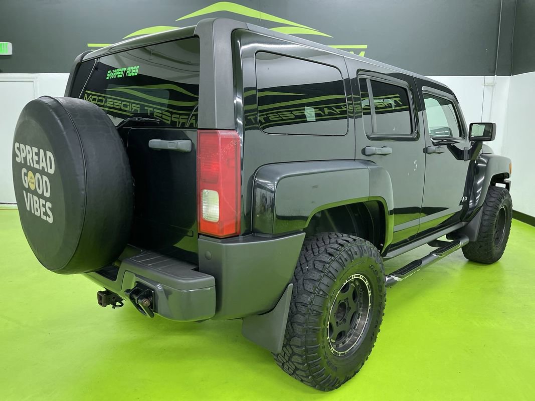Used 2006 HUMMER H3 image 10