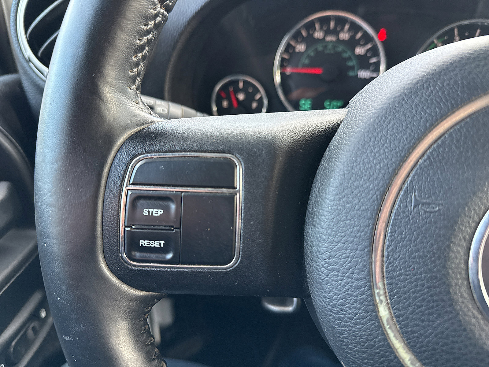 Used 2012 Jeep Wrangler Sahara AWD/4WD image 37