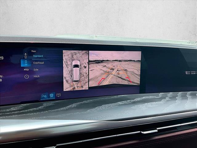 Certified 2026 Cadillac Escalade Luxury AWD/4WD image 23