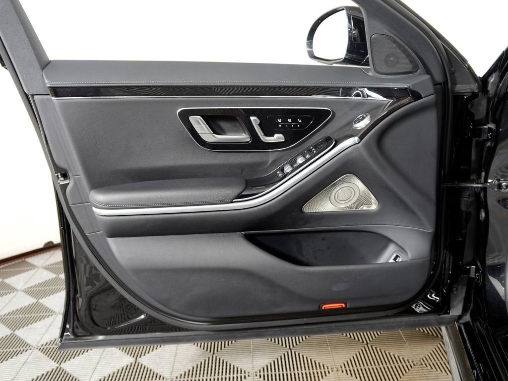 Certified 2022 Mercedes-Benz S 500 4MATIC image 30