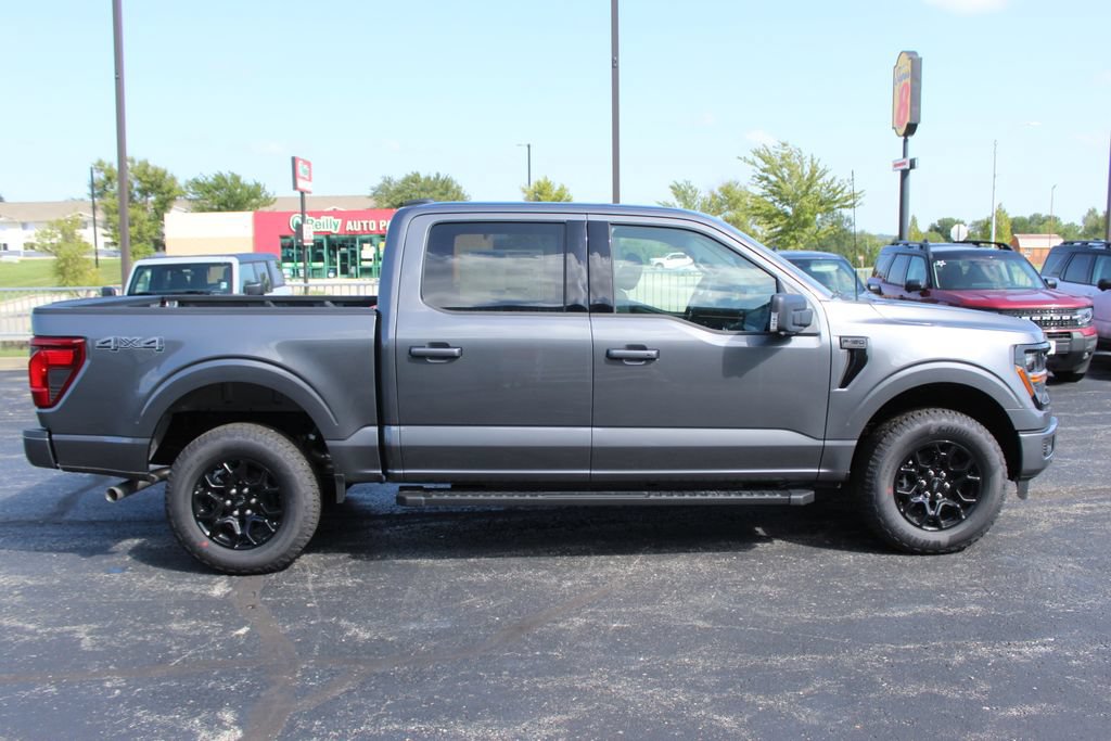 New 2026 Ford F150 XLT w/ Equipment Group 302A MID AWD/4WD image 7