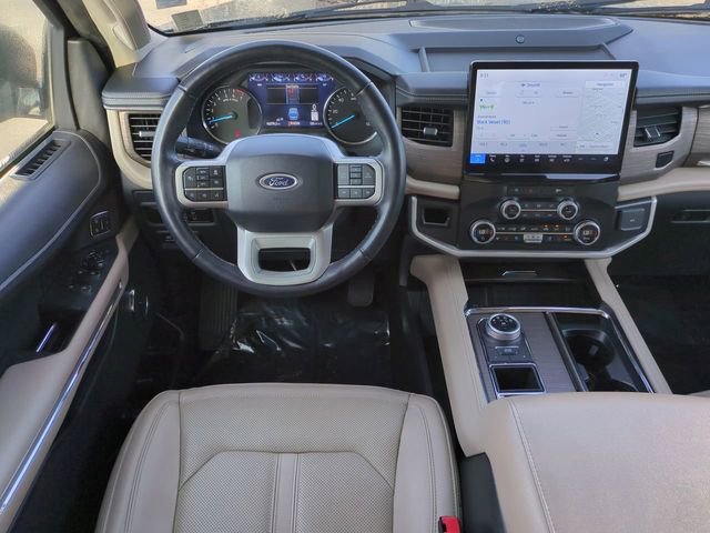 Used 2024 Ford Expedition Limited RWD image 16