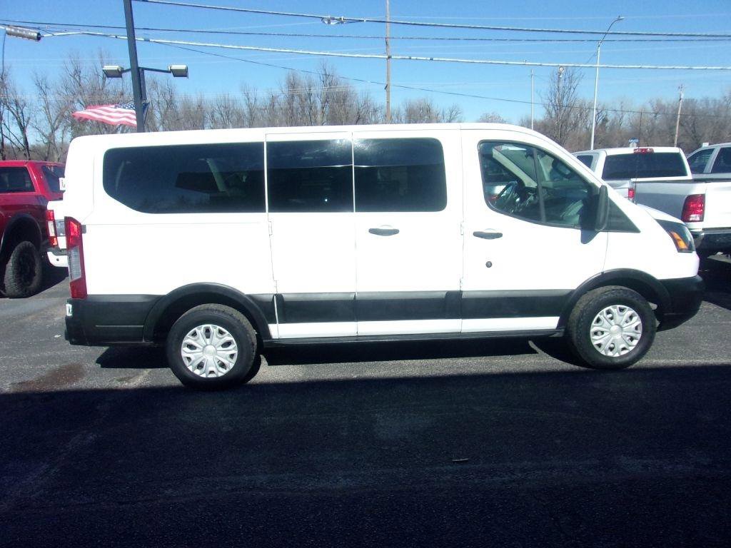 Used 2018 Ford Transit 150 XL RWD image 1