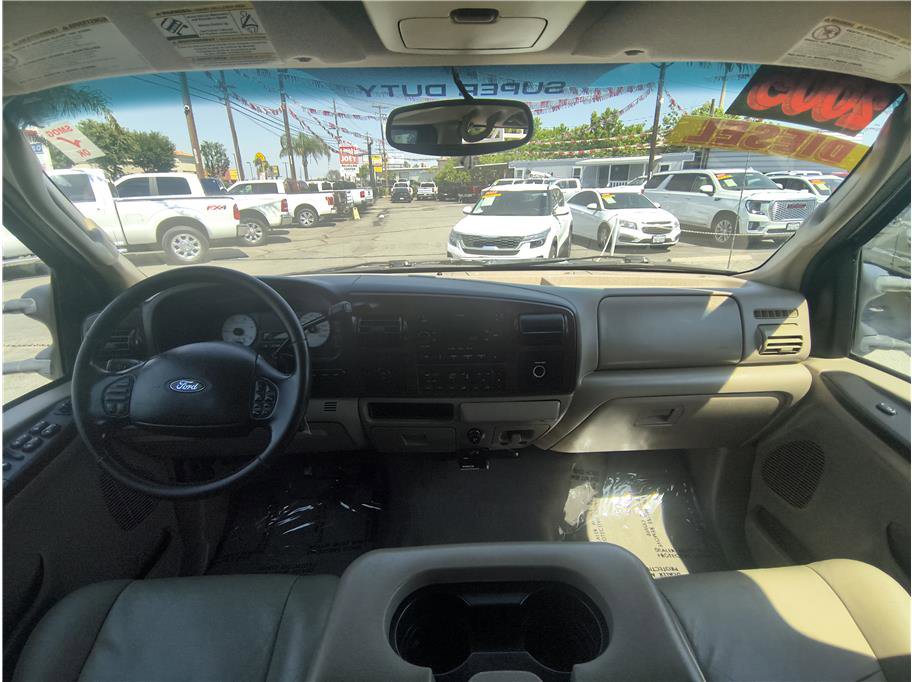 Used 2005 Ford F350 Lariat RWD image 6