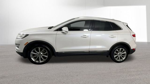 Used 2017 Lincoln MKC Select w/ Select Plus Package image 5