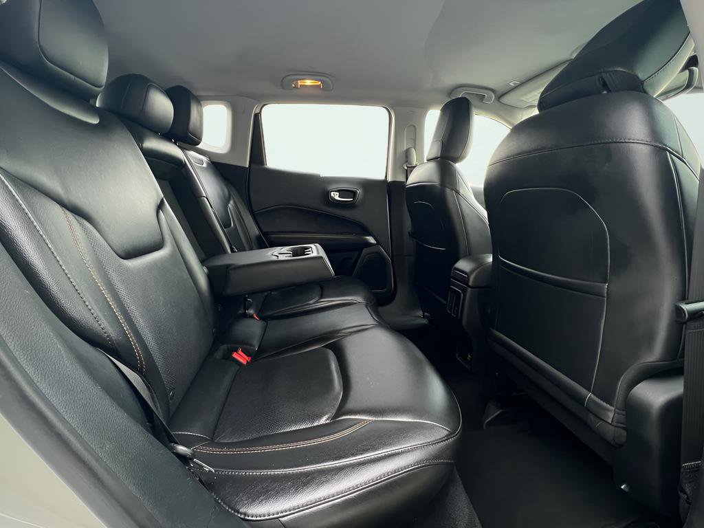 Used 2018 Jeep Compass Limited w/ Safe & Security Group FWD image 25
