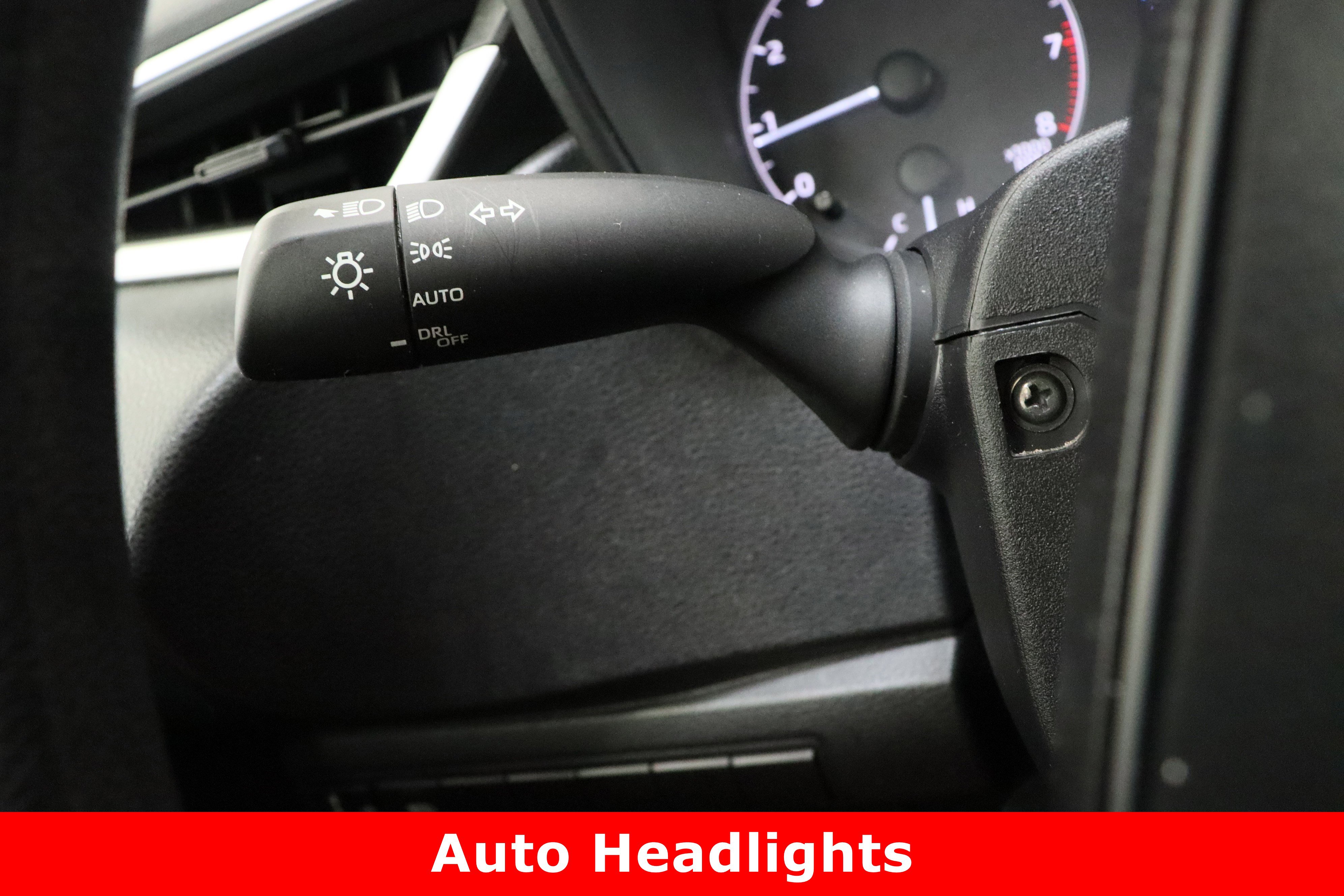 Certified 2025 Toyota Corolla LE image 22