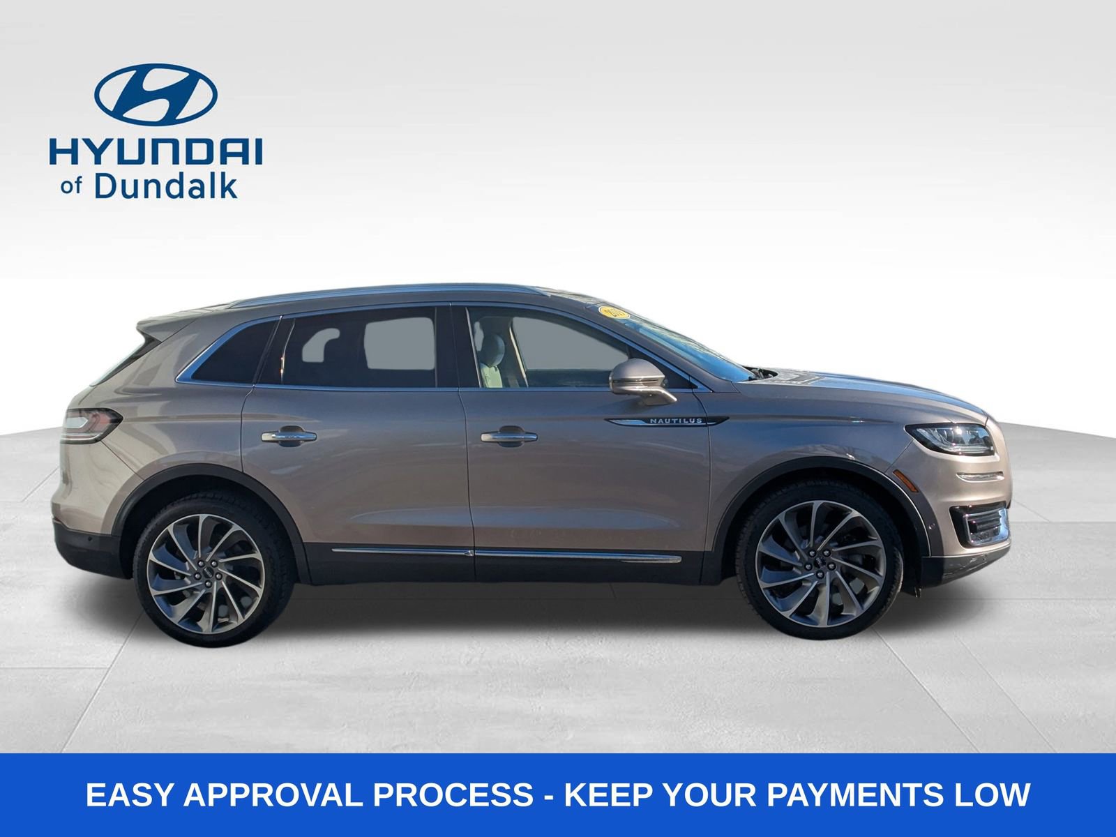 Used 2019 Lincoln Nautilus Reserve w/ Ultimate Package image 11