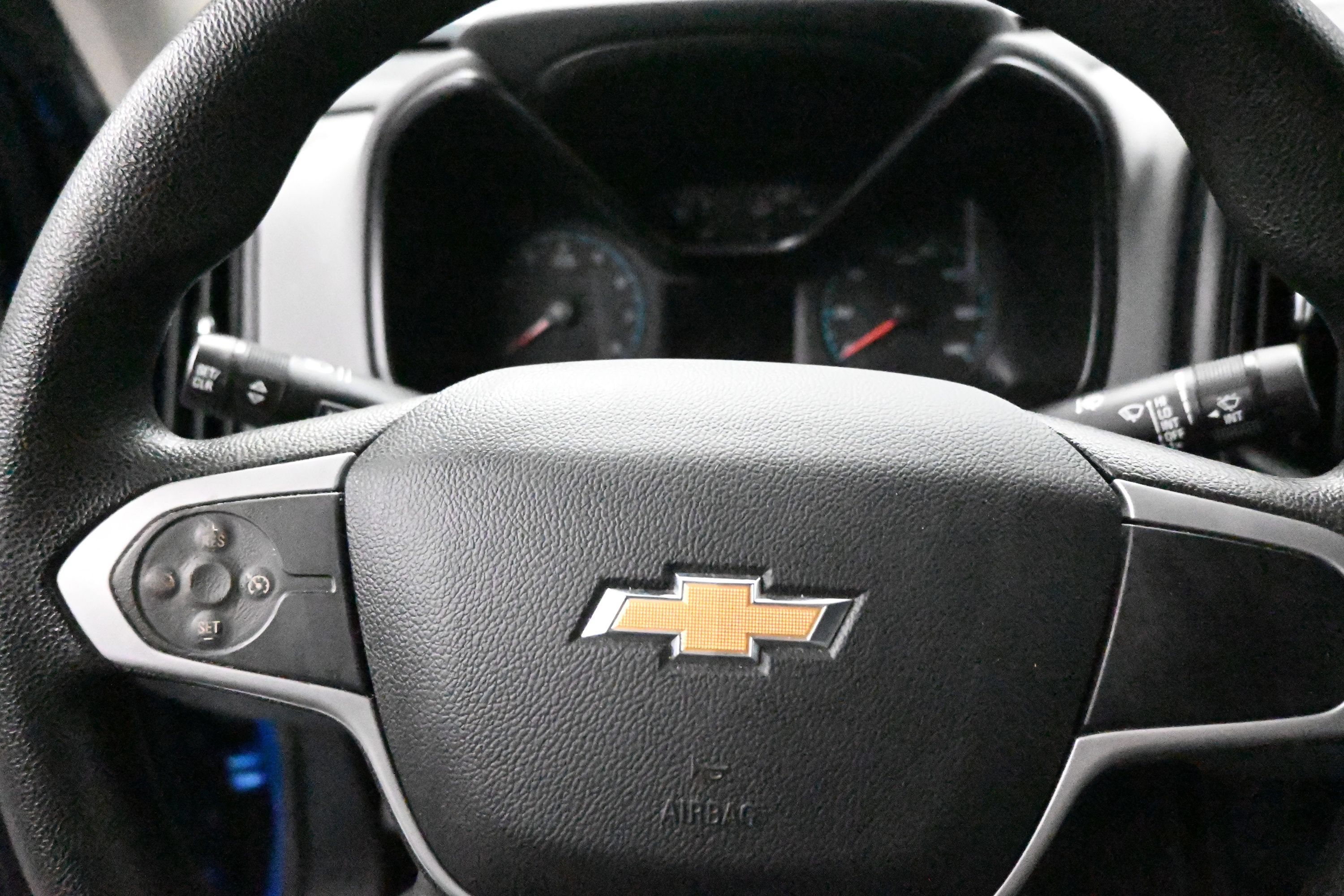 Used 2021 Chevrolet Colorado W/T w/ Custom Special Edition AWD/4WD image 16