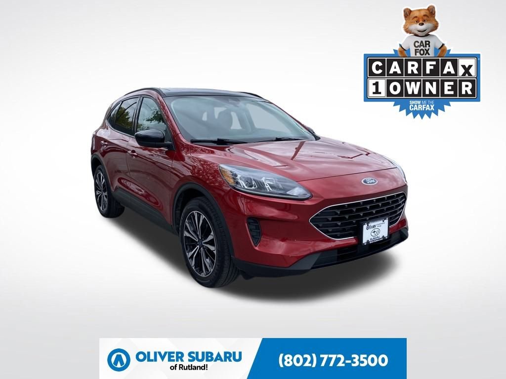 Used 2022 Ford Escape SE w/ SE Sport Appearance Package