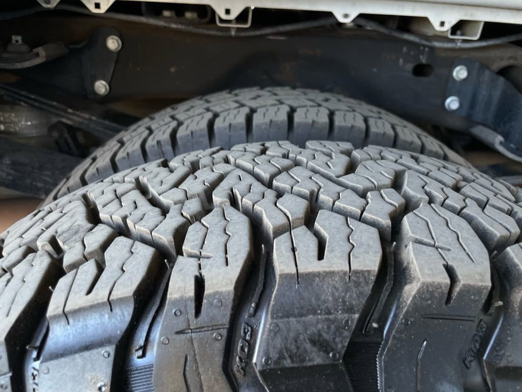 Used 2022 Chevrolet Silverado 3500 High Country w/ LPO, Hitch Package image 11