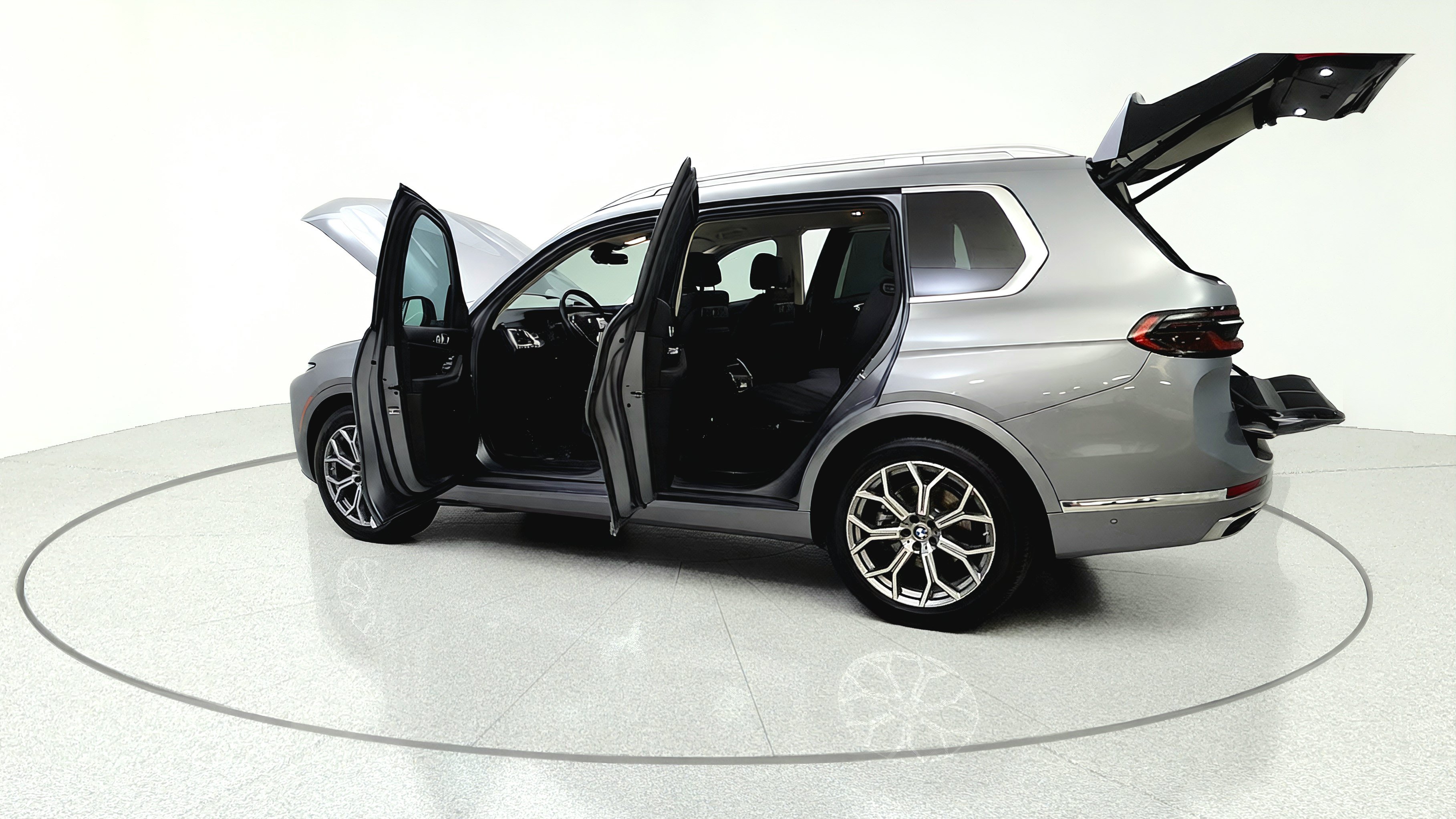 Used 2025 BMW X7 xDrive40i AWD/4WD image 12