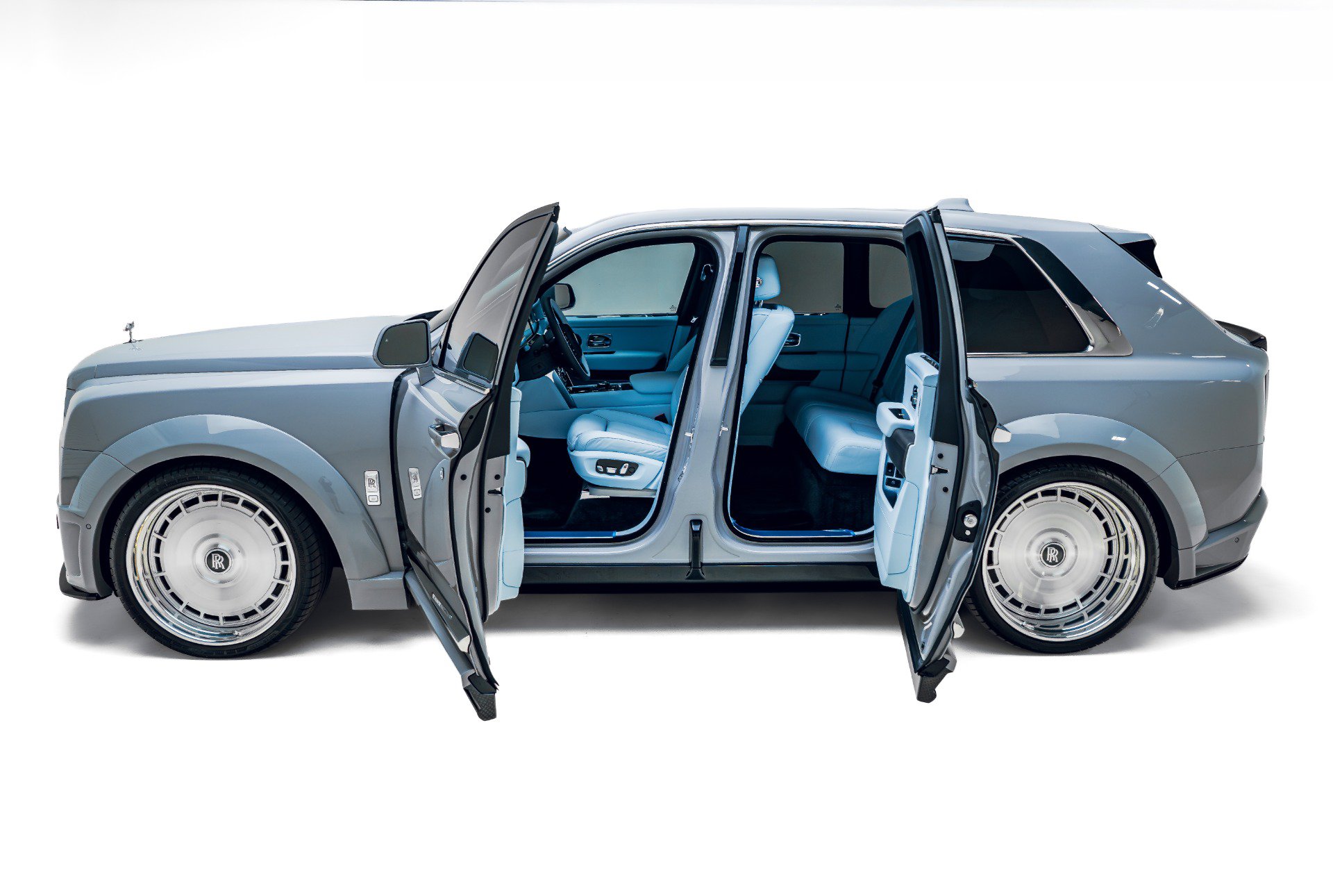 Used 2026 Rolls-Royce Cullinan AWD/4WD image 33