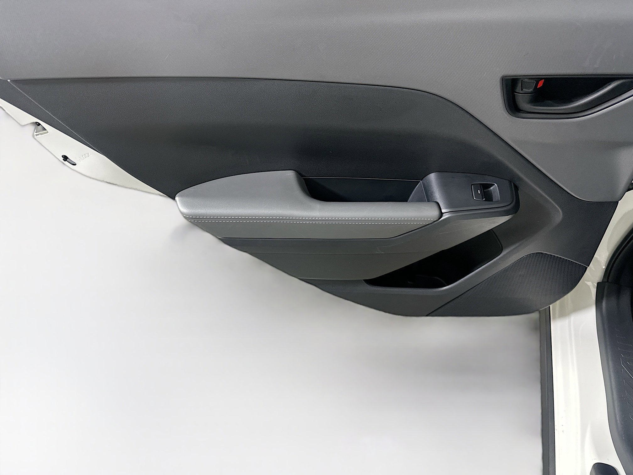 Used 2024 Subaru Crosstrek 2.0i Premium image 25