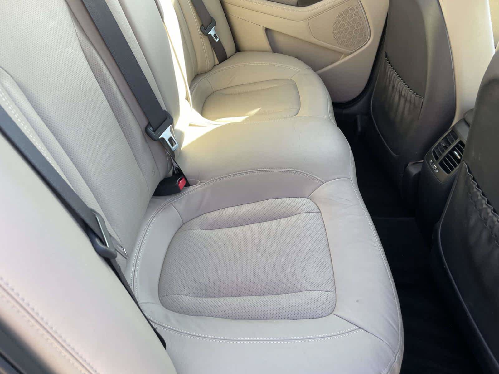 Used 2011 Kia Optima EX w/ Premium Pkg FWD image 13