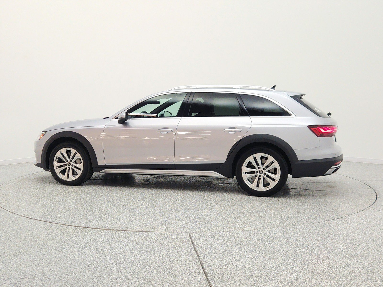 Used 2023 Audi A4 2.0T allroad Premium Plus w/ Premium Plus Package AWD/4WD image 8