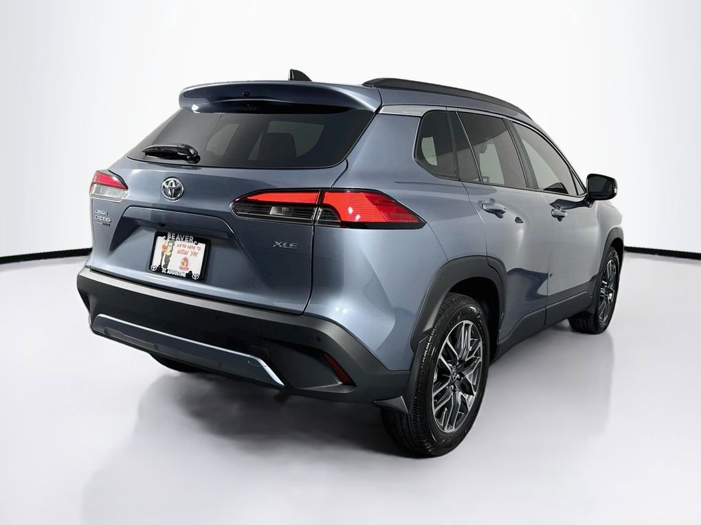 Used 2026 Toyota Corolla Cross XLE w/ Convenience Package FWD image 10