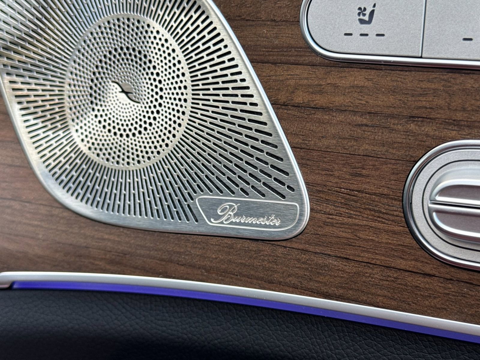 New 2025 Mercedes-Benz GLS 450 4MATIC image 21