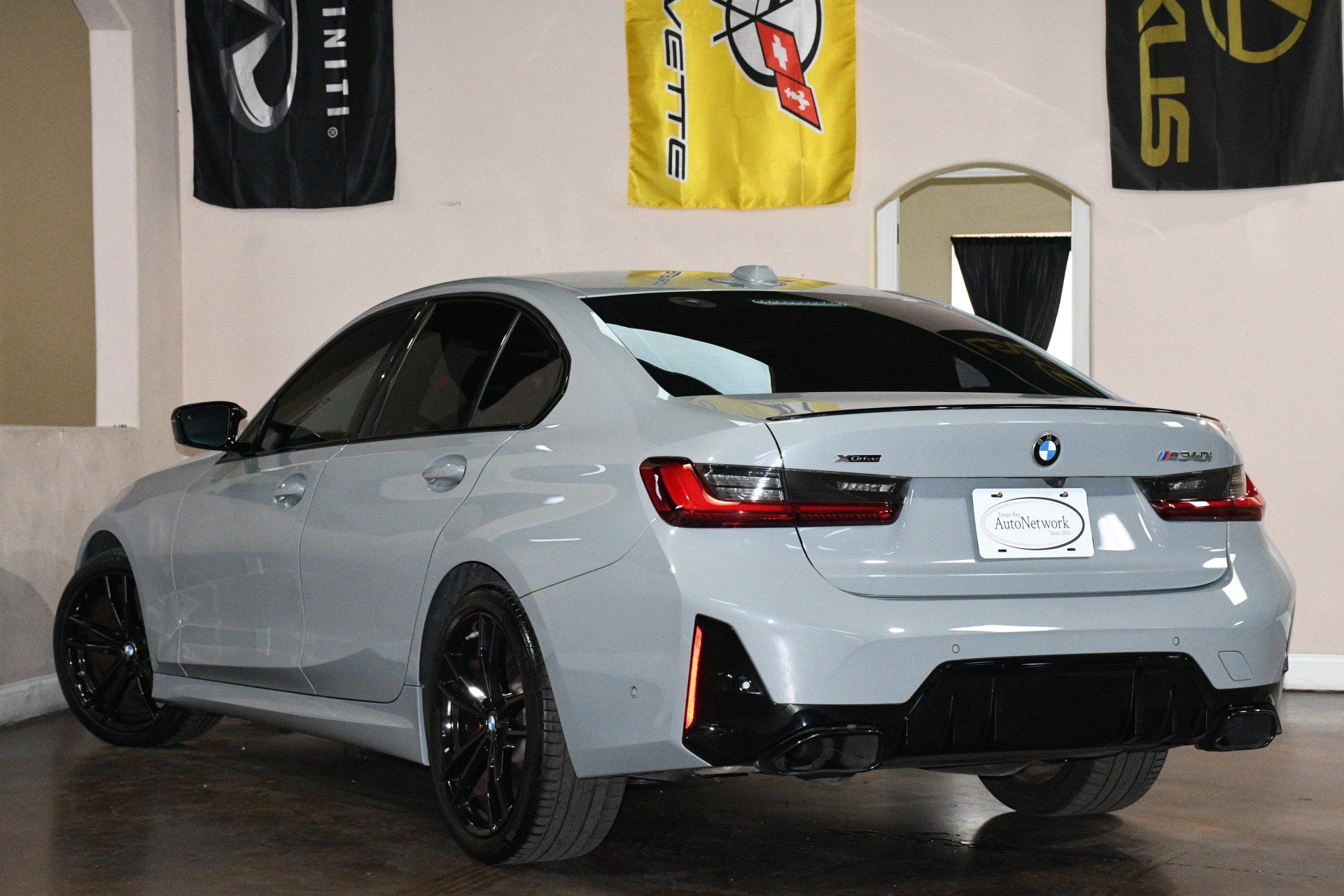 Used 2023 BMW M340i xDrive AWD/4WD image 6