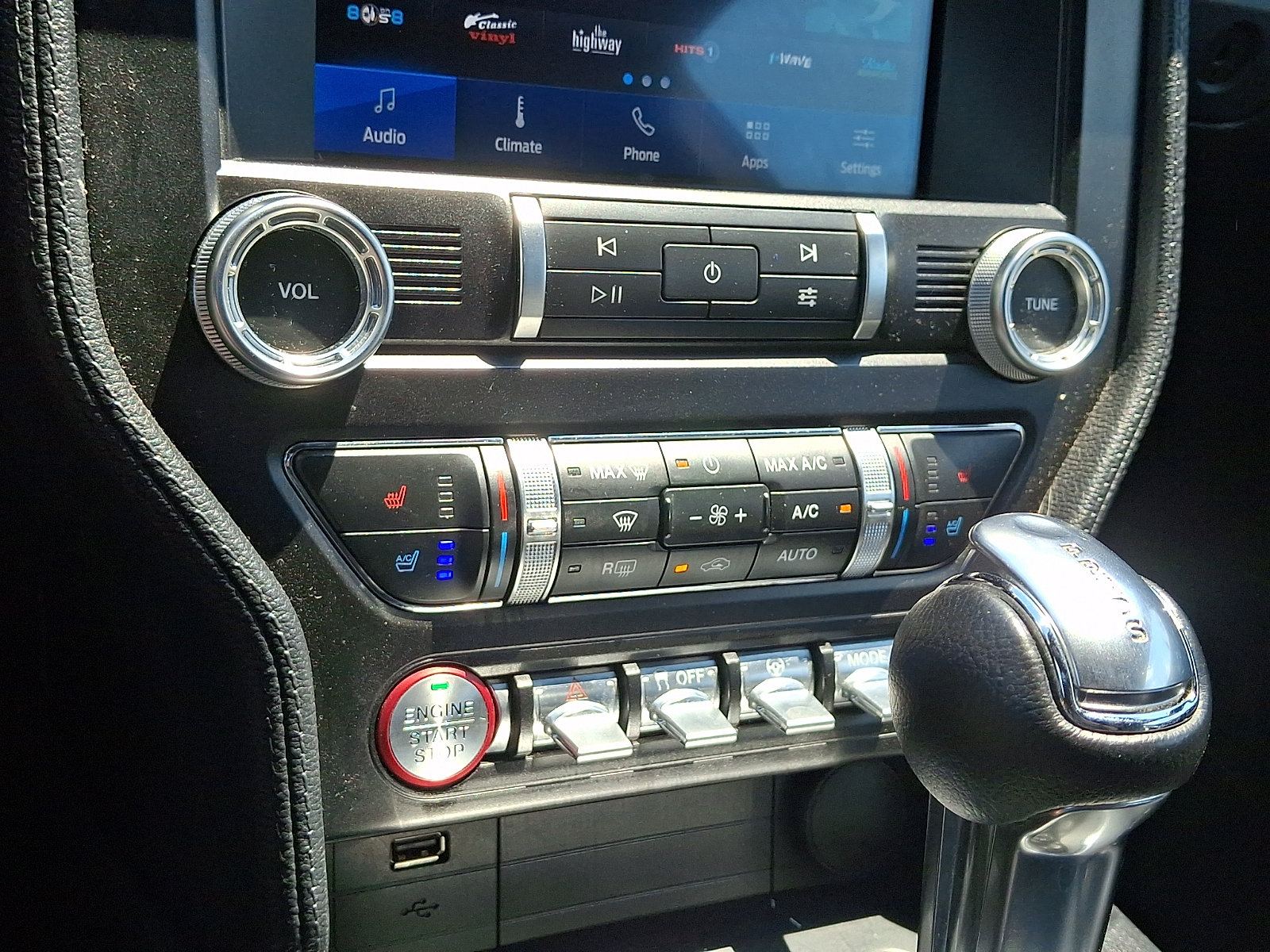 Used 2022 Ford Mustang Premium RWD image 15
