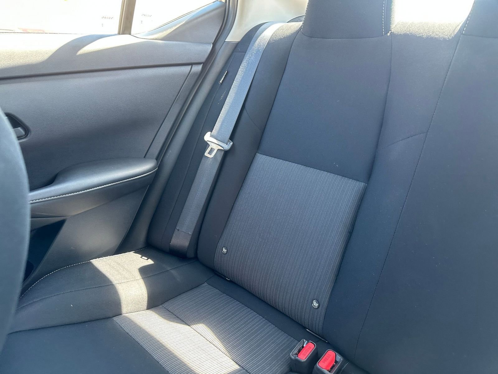 Used 2025 Nissan Sentra SV image 37