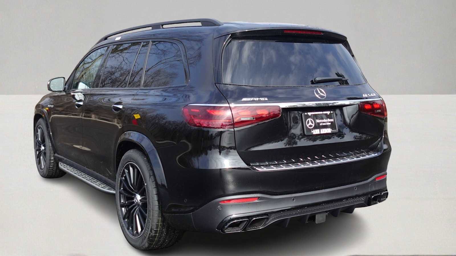New 2026 Mercedes-Benz GLS 63 AMG 4MATIC image 7