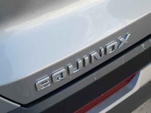 Used 2026 Chevrolet Equinox LT FWD image 9
