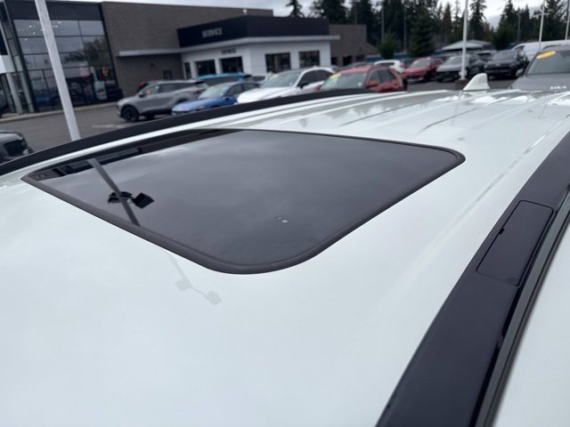 Used 2021 Toyota RAV4 Limited AWD/4WD image 13