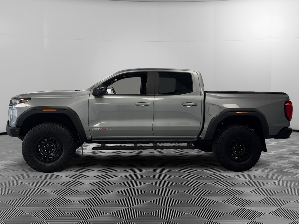 Used 2024 GMC Canyon AT4X w/ AT4X AEV Edition AWD/4WD image 5