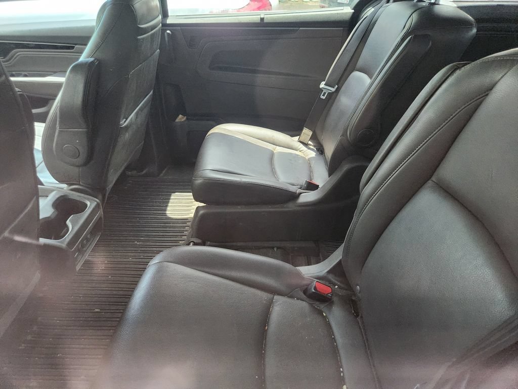 Used 2018 Honda Odyssey Elite image 24