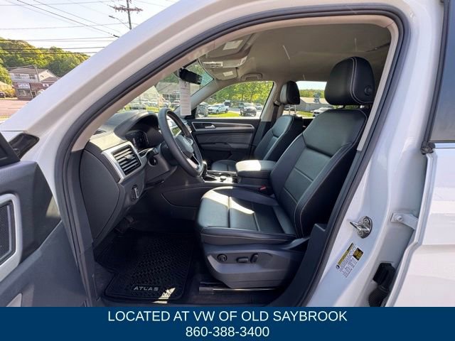 Certified 2023 Volkswagen Atlas SE w/ Black Wheel Package AWD/4WD image 32