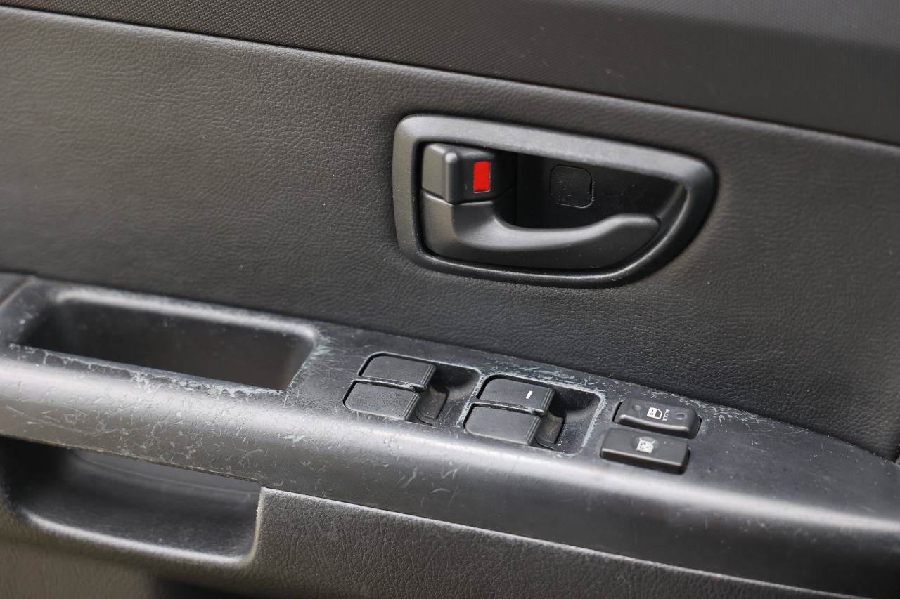 Used 2010 Kia Soul FWD image 35