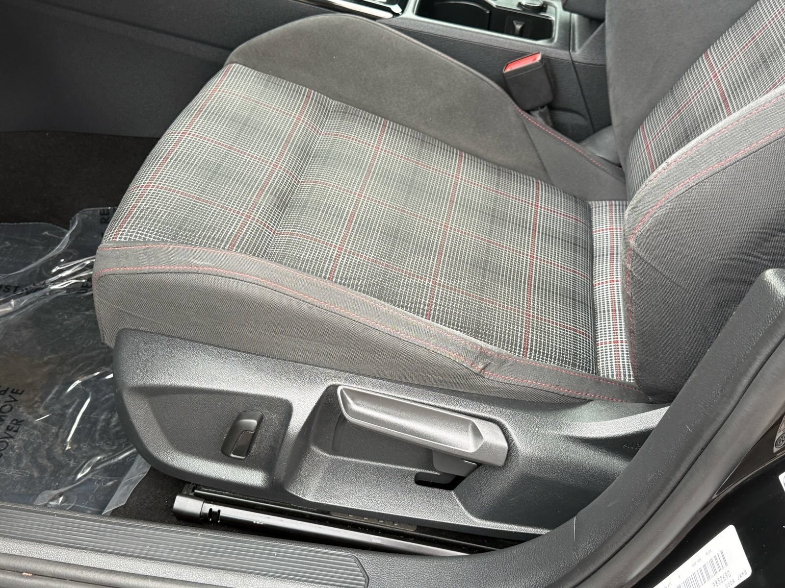 Used 2024 Volkswagen GTI S FWD image 15