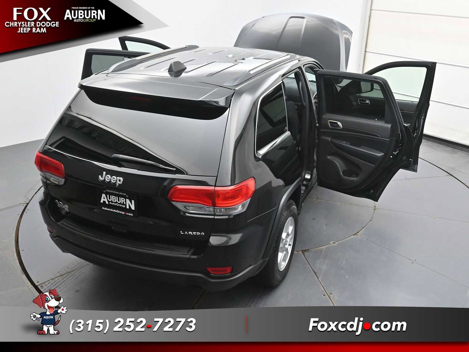 Used 2017 Jeep Grand Cherokee Laredo w/ Quick Order Package 23E AWD/4WD image 41