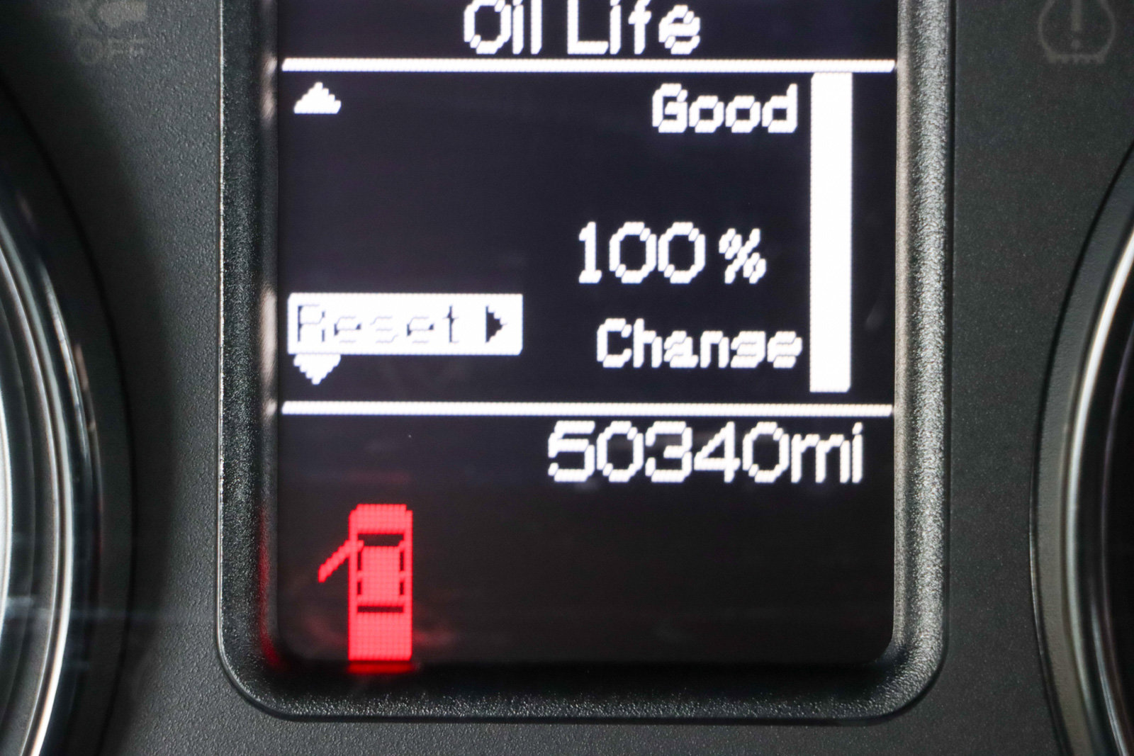 Used 2024 RAM 1500 Classic Warlock image 16