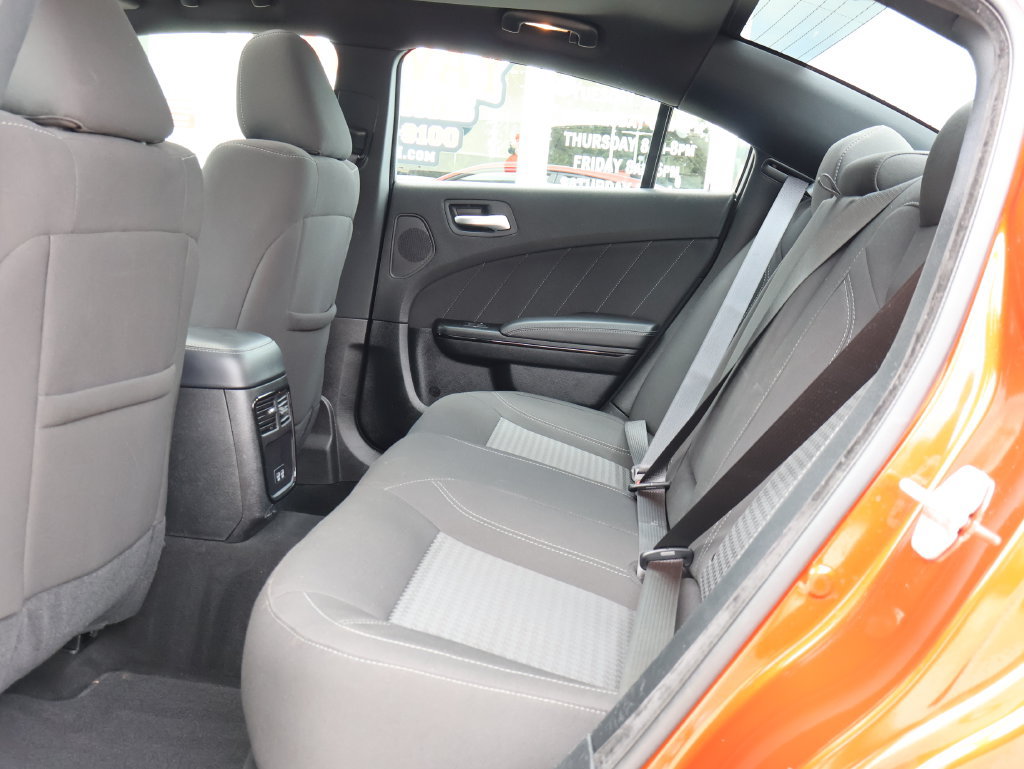 Used 2023 Dodge Charger SXT w/ Blacktop Package AWD/4WD image 23