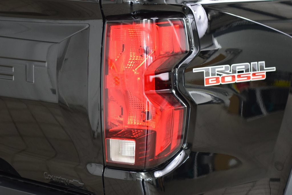 New 2026 Chevrolet Colorado Trail Boss AWD/4WD image 19