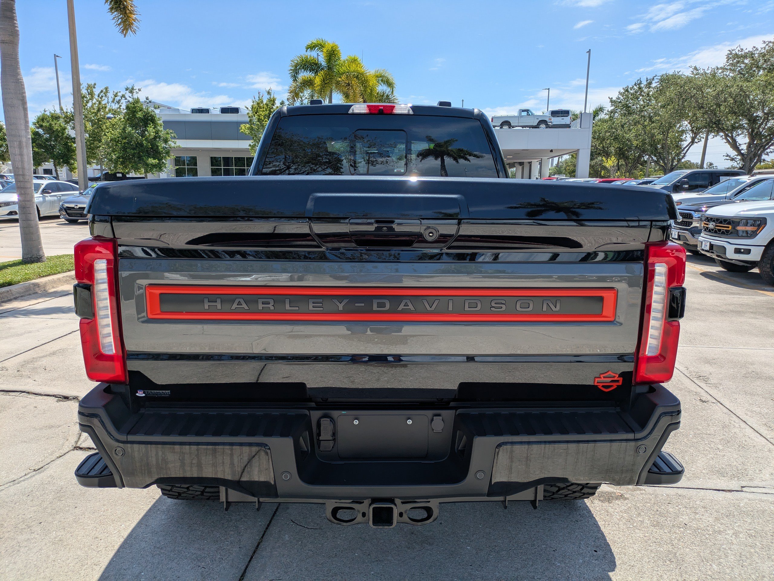 Used 2024 Ford F250 Lariat w/ Lariat Ultimate Package AWD/4WD image 5