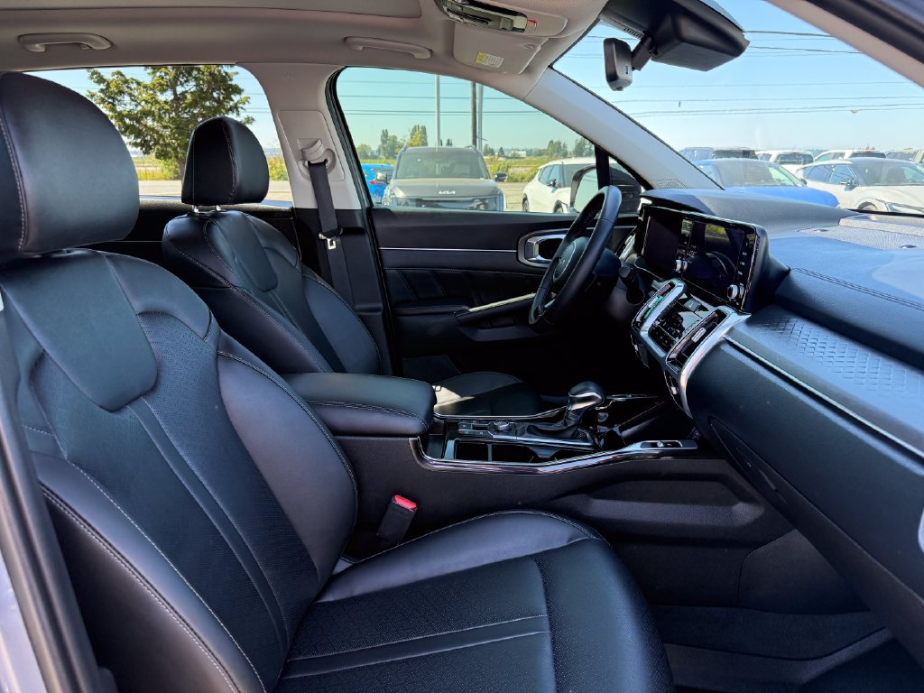 Certified 2023 Kia Sorento SX AWD/4WD image 13