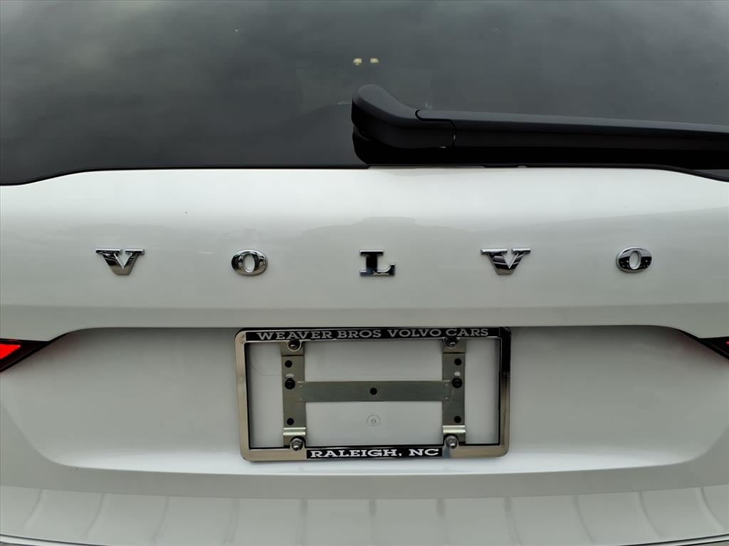 New 2026 Volvo XC60 B5 Plus w/ Protection Package Premier AWD/4WD image 5